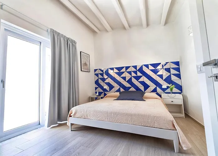 Lo Scoglio della Formica B&B Capo dʼOrlando