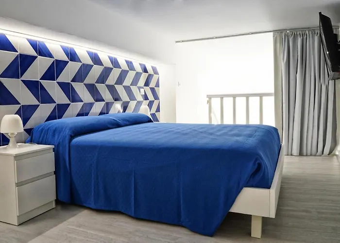 Lo Scoglio della Formica B&B Capo dʼOrlando